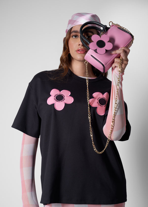 Camiseta Over Flor Negro - Rosa